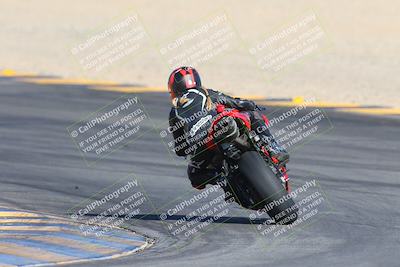 media/Dec-05-2024-Racers Edge (Thu) [[e102e0690b]]/3-B Group/Session 1 Turn 8 Backside/